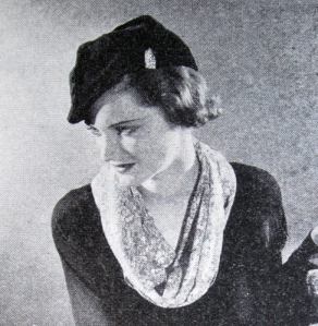 Peaked beret of velvet, August 1934 (Click to Enlarge)
